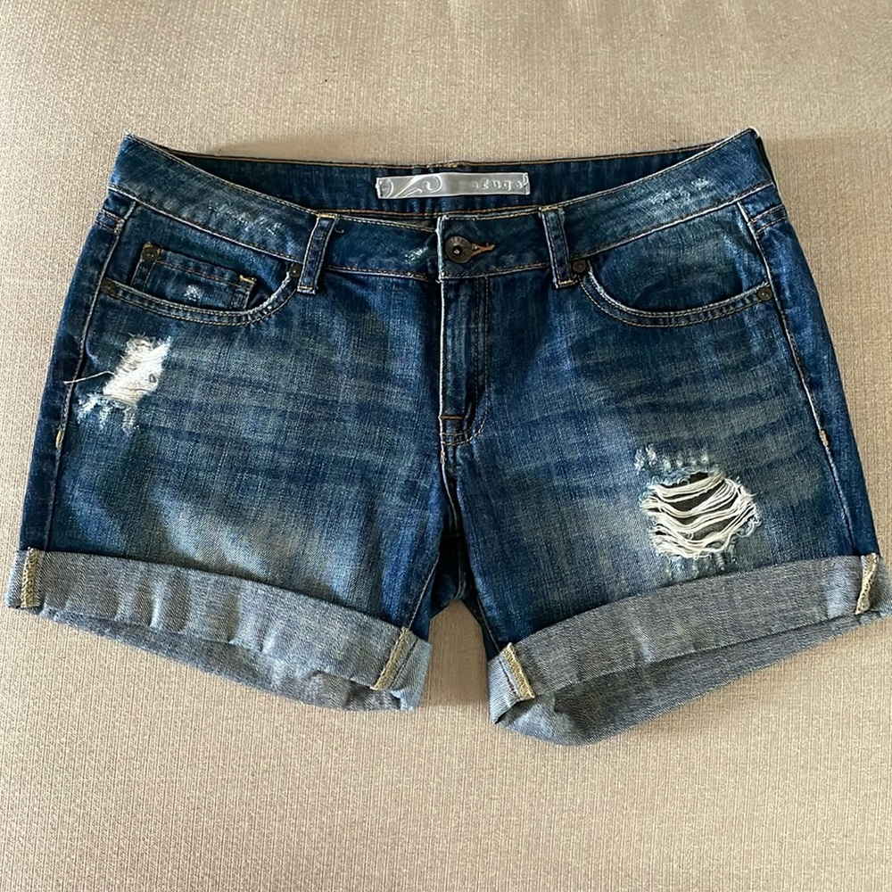 Juniors Refuge (Charlotte Russe) denim shorts size 5